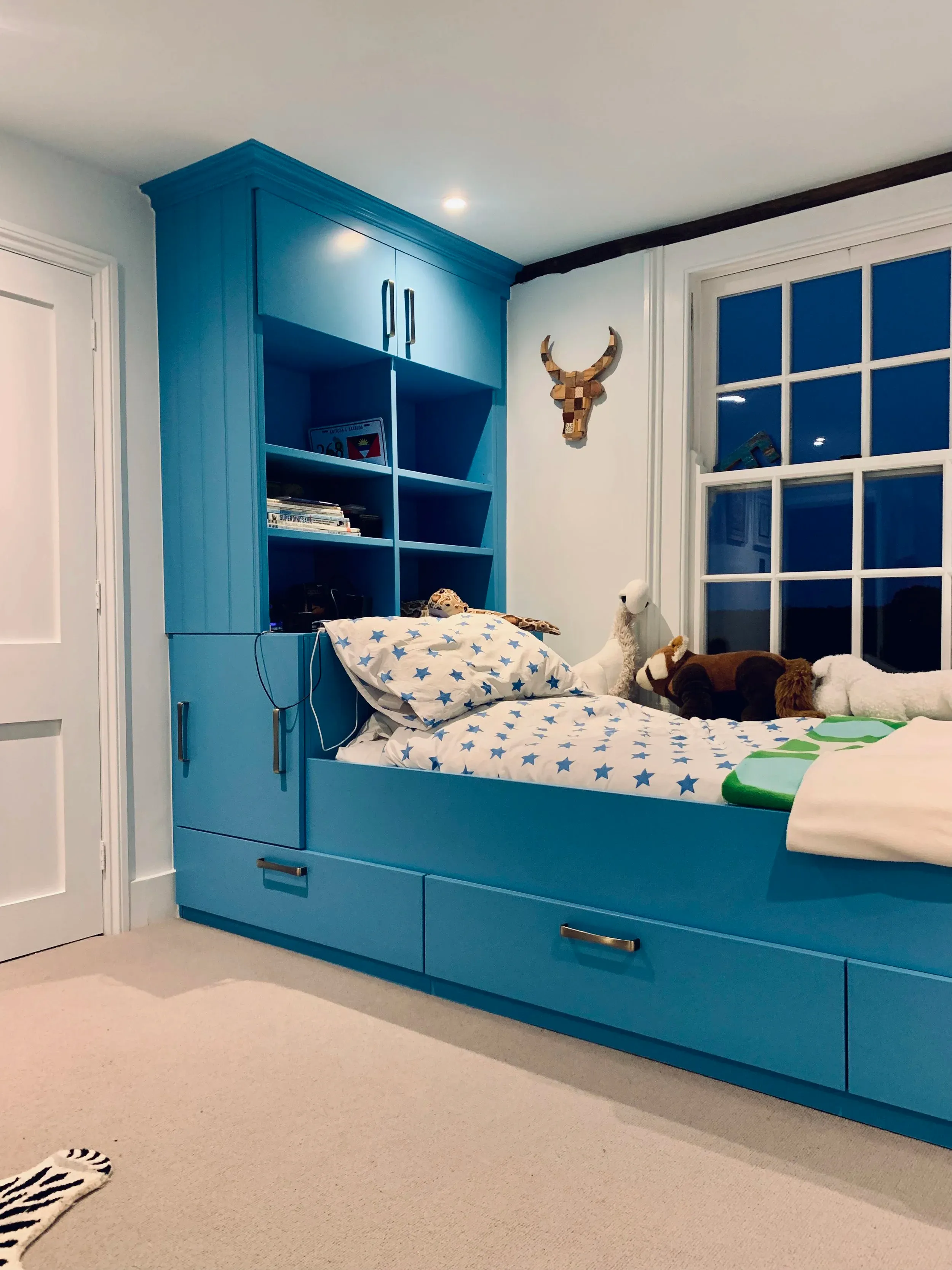 St Giles Blue Built-In Bed, Seagull Bespoke Interiors