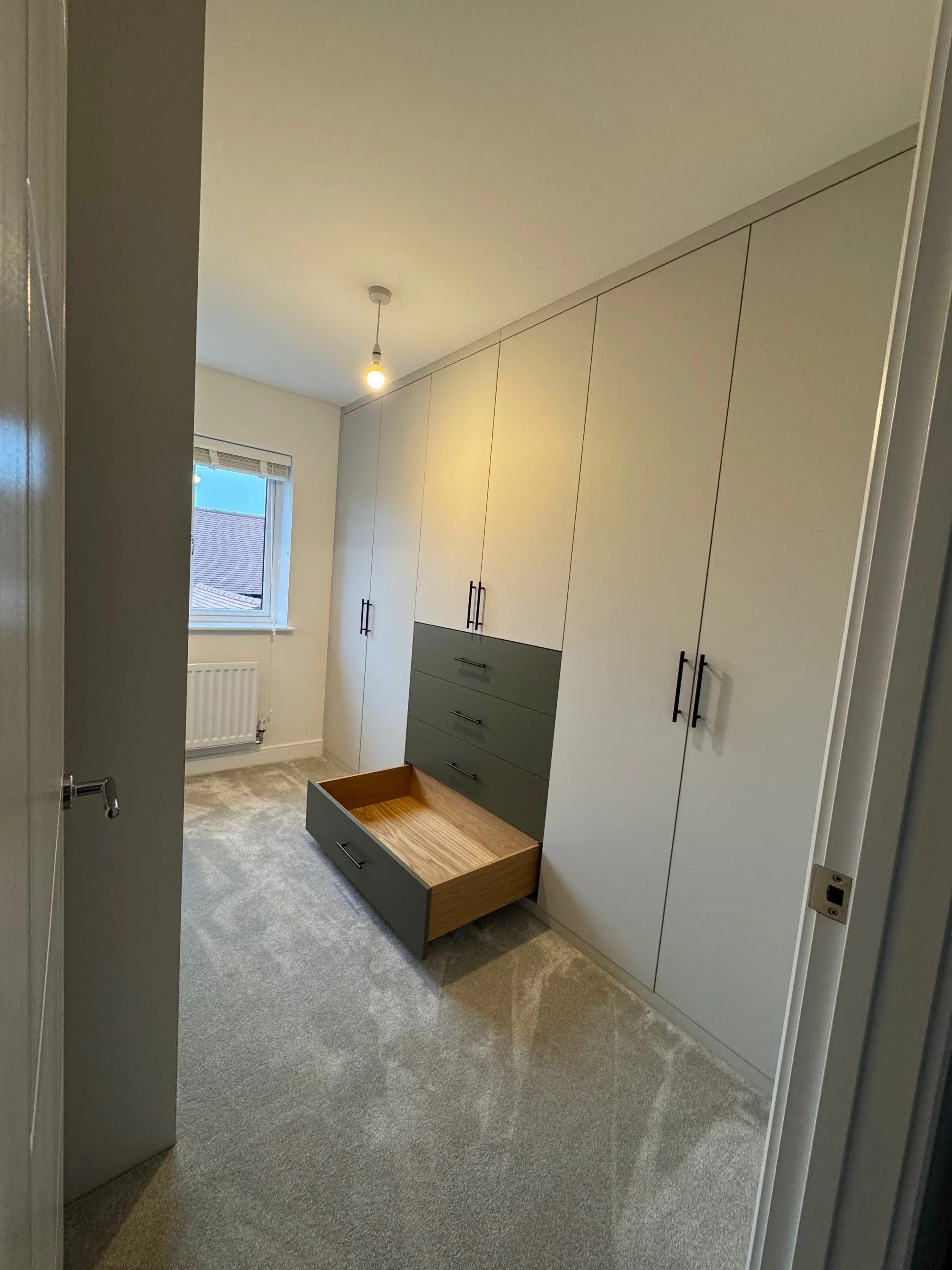 Green Drawer Dressing Room, Seagull Bespoke Interiors